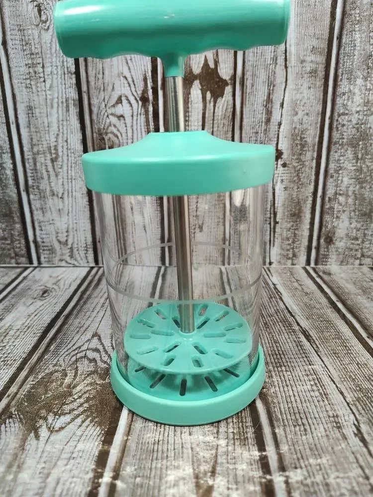 Pampered Chef Whipped Cream Maker Handheld DIY Whipping Cream Dispenser Non-Slip - Picture 5 of 10